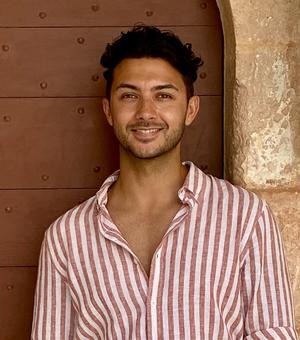 aziz photo